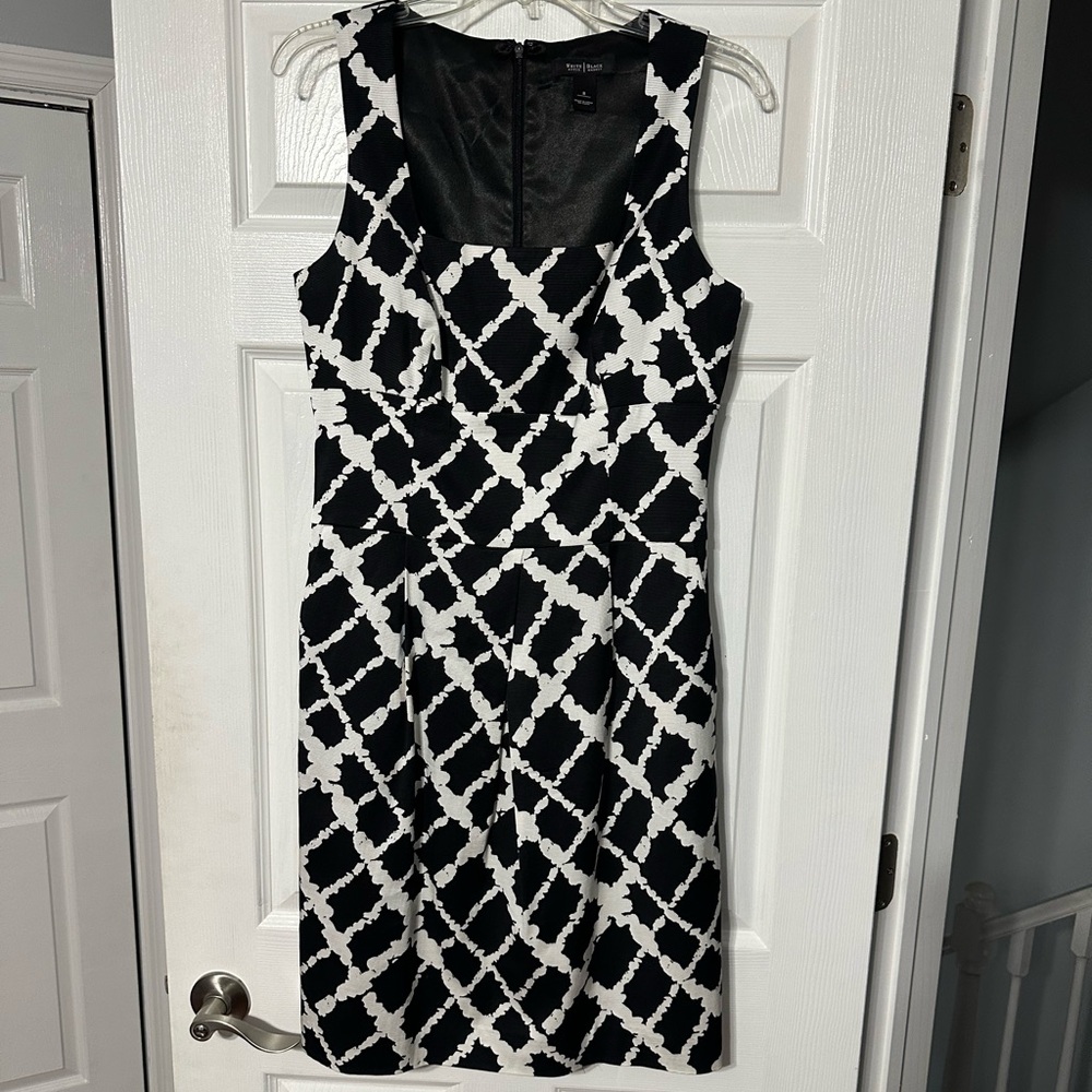 White House Black Market Black & White Geometric Midi Dress